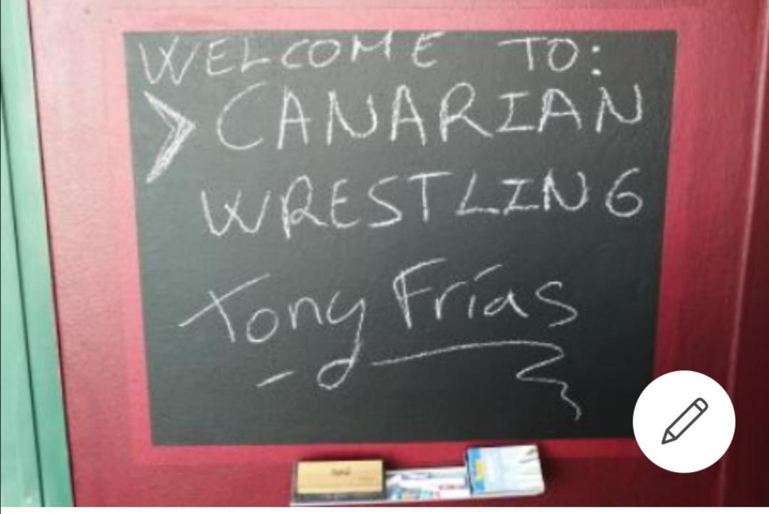 Tony Frias - Canarian Wrestling Сан-Кристобаль-де-Ла-Лагуна Экстерьер фото